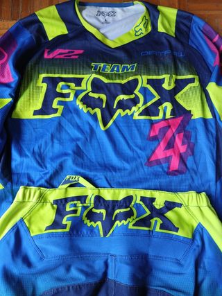 Conjunto de motocross Fox 180