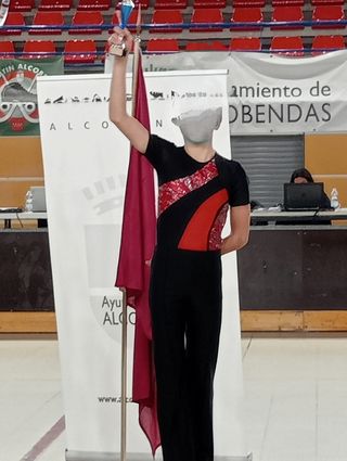 Traje patinaje niño. Talla 10