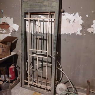 Puerta de seguridad