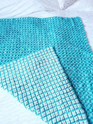 Preciosa manta crochet lana hecha a 