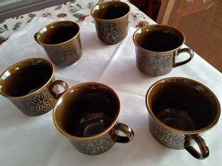 Doce tazas mayolica vintage