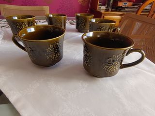 Doce tazas mayolica vintage