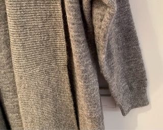 Conjunto de vestido y chaquetaabrigo de punto