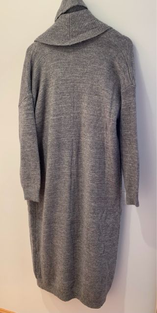 Conjunto de vestido y chaquetaabrigo de punto