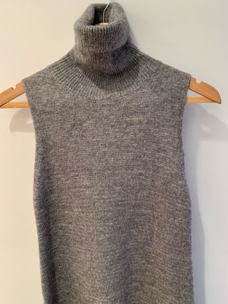 Conjunto de vestido y chaquetaabrigo de punto