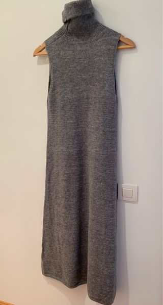 Conjunto de vestido y chaquetaabrigo de punto