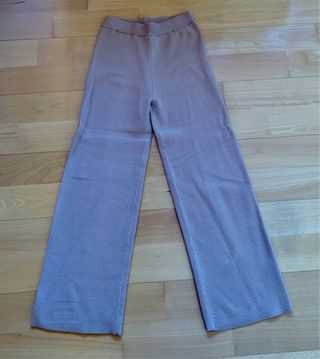 Conjunto de pantalón y chaqueta de punto