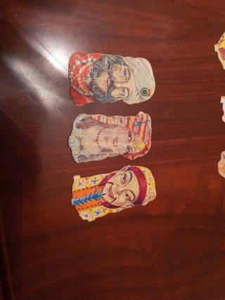 Cromos troquelados antiguos años50/60