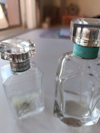 Perfume y gel Tiffany Vacíos 