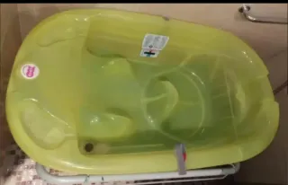 4 tronas Ikea ,dos de regalo