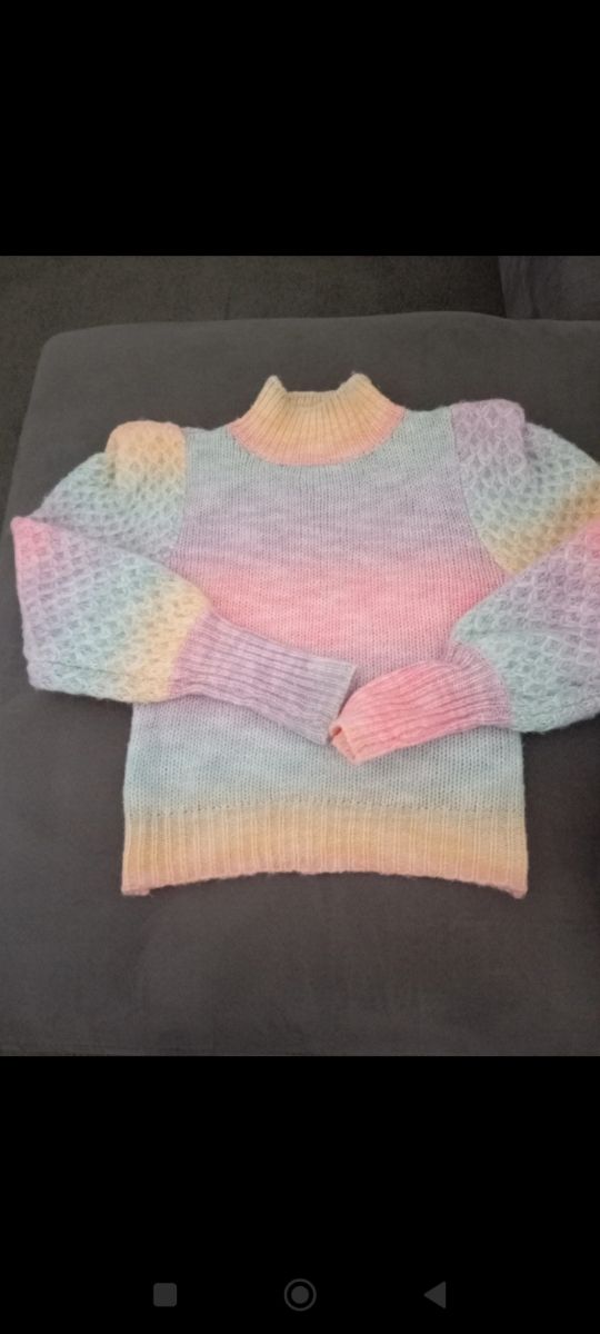 Pullover donna a lupetto 