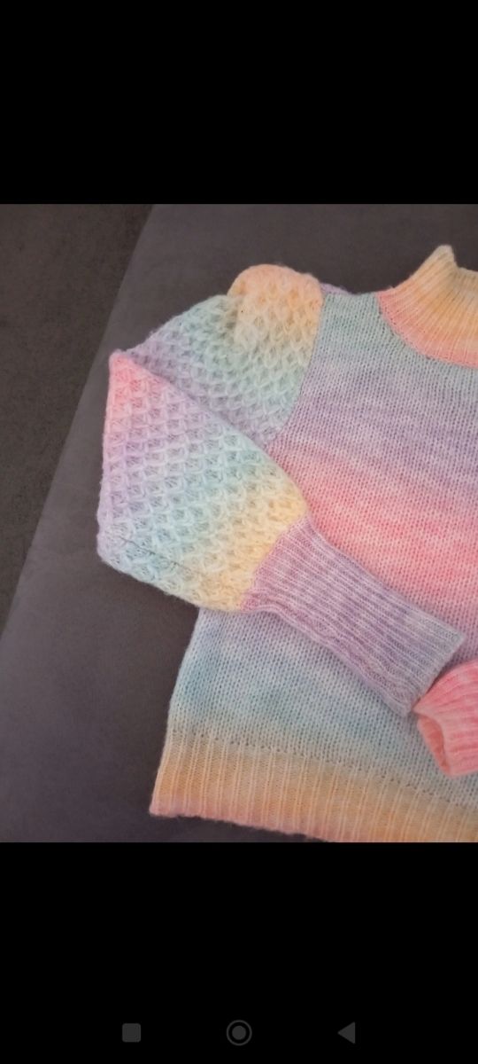 Pullover donna a lupetto 