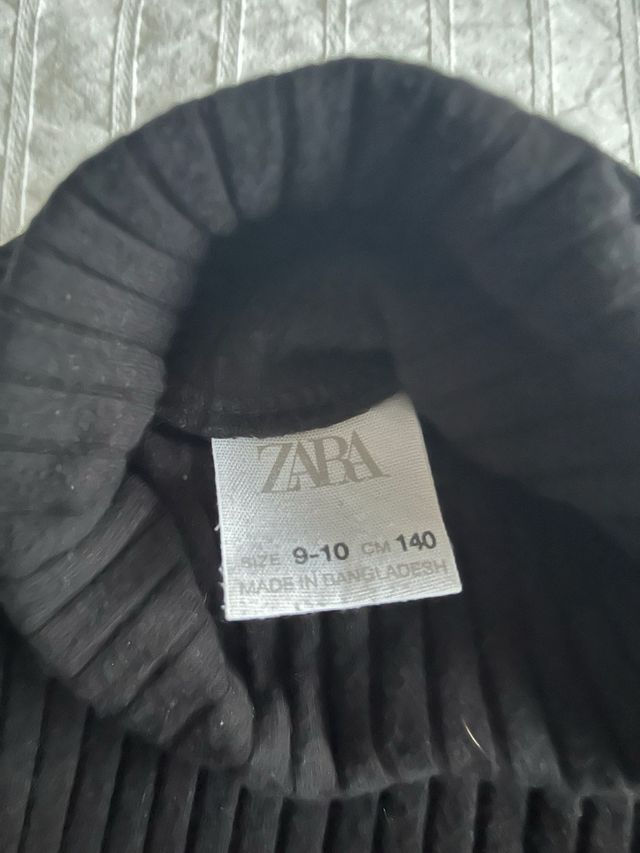 Camisola negra cuello alto niña 10-12 años