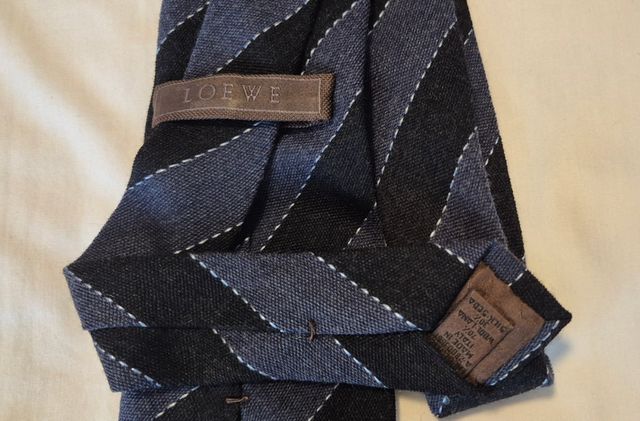 Corbata Loewe