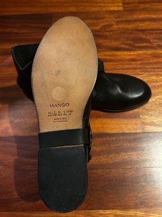 Botines negros de piel de Mango 