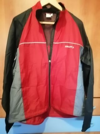 ¡OCASIÓN!. Chubasquero CRAFT (XL). NUEVO