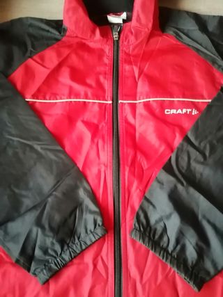 ¡OCASIÓN!. Chubasquero CRAFT (XL). NUEVO