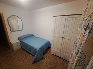 Se alquila habitación en Caudete