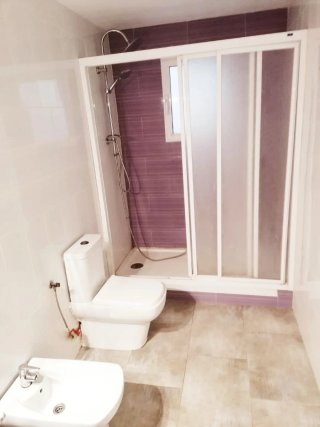 Se alquila habitación en Caudete