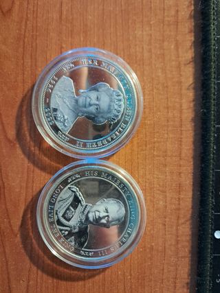2 monedas de Inglaterra