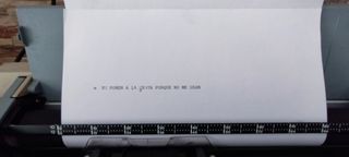 Maquina de escribir eléctrica Olivetti