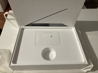Caja MacBook Pro