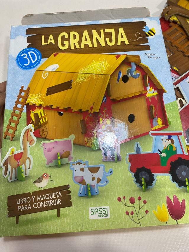 Libro y maqueta la granja