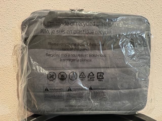 Maletín HP Essential Value Topload para portatil.