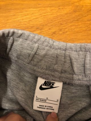 pantalon nike tech gris