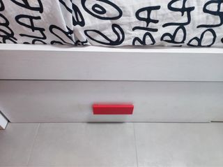 Habitacion litera en color blanco con detalles