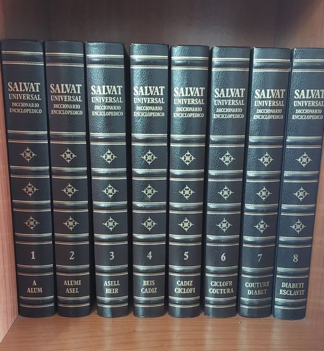 Salvat Universal Diccionario Enciclopédi