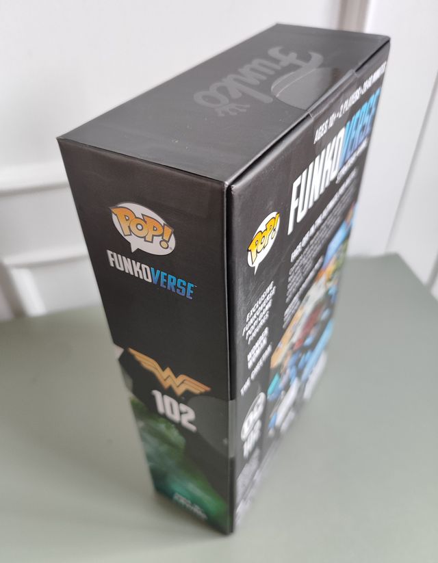 NUEVO Funkoverse Wonder Woman DC Juego de Mesa