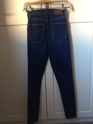 Pantalón tejano azúl niña T 11-12