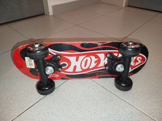 Skate HotWheels Patinete
