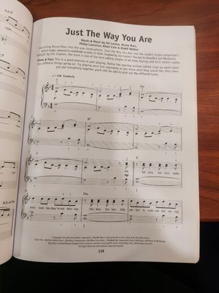 Libro de 101 canciones para piano