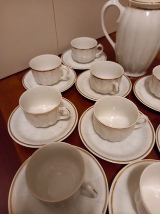 Juego de café 12 platos y tazas.Santa Clara Vigo (