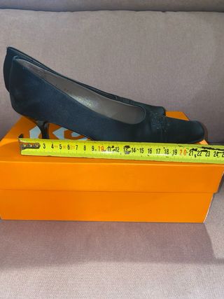 Zapatos salon Ursula Mascaró