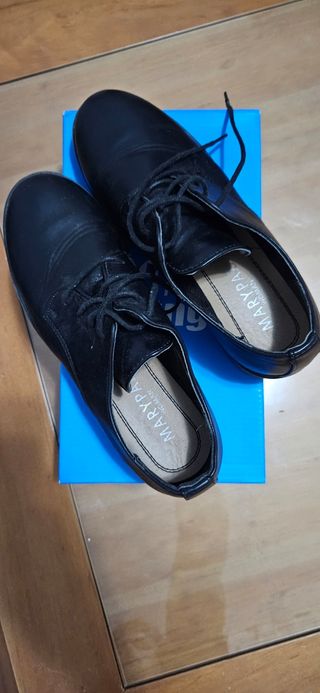 Zapatos de vestir con cordón negros