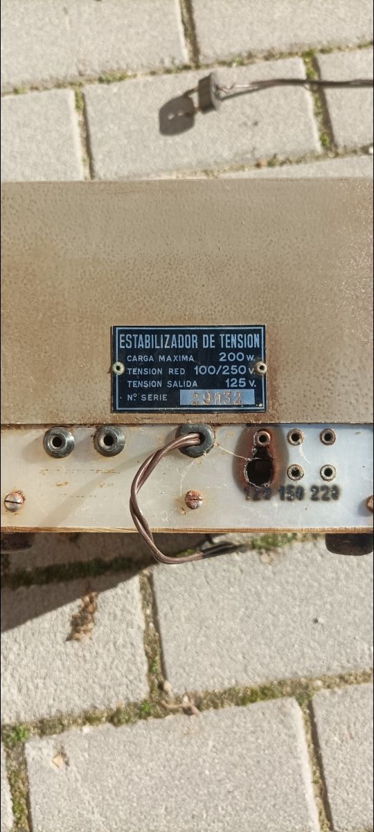 Estabilizador de tension antiguo