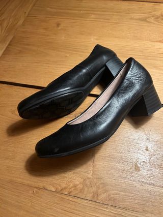 ZAPATOS PITILLOS AZAFATA HOSTELERIA