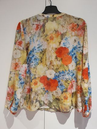 Blusa flores Roberto Verino