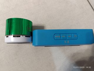 2 altavoces Bluetooth