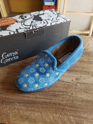 A ESTRENAR! zapatilla casa cuña