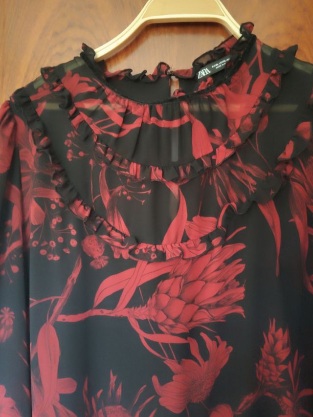 Vestido de tul de Zara