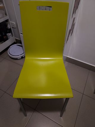 Mesa de cocina extensible con 4 sillas