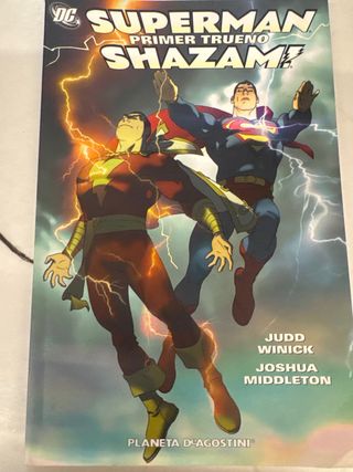 SUPERMAN/SHAZAM: PRIMER TRUENO