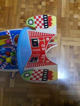 Cohete de madera interactivo Montessori