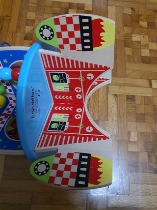 Cohete de madera interactivo Montessori