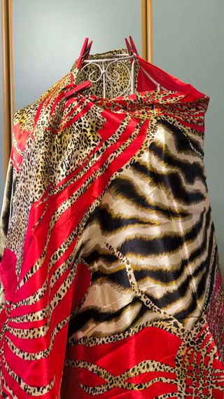 Foulard grande rosso , leopardo, zebrato