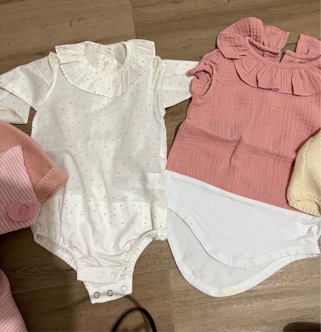 Lote rebecas 24 meses de marca y bodys primavera